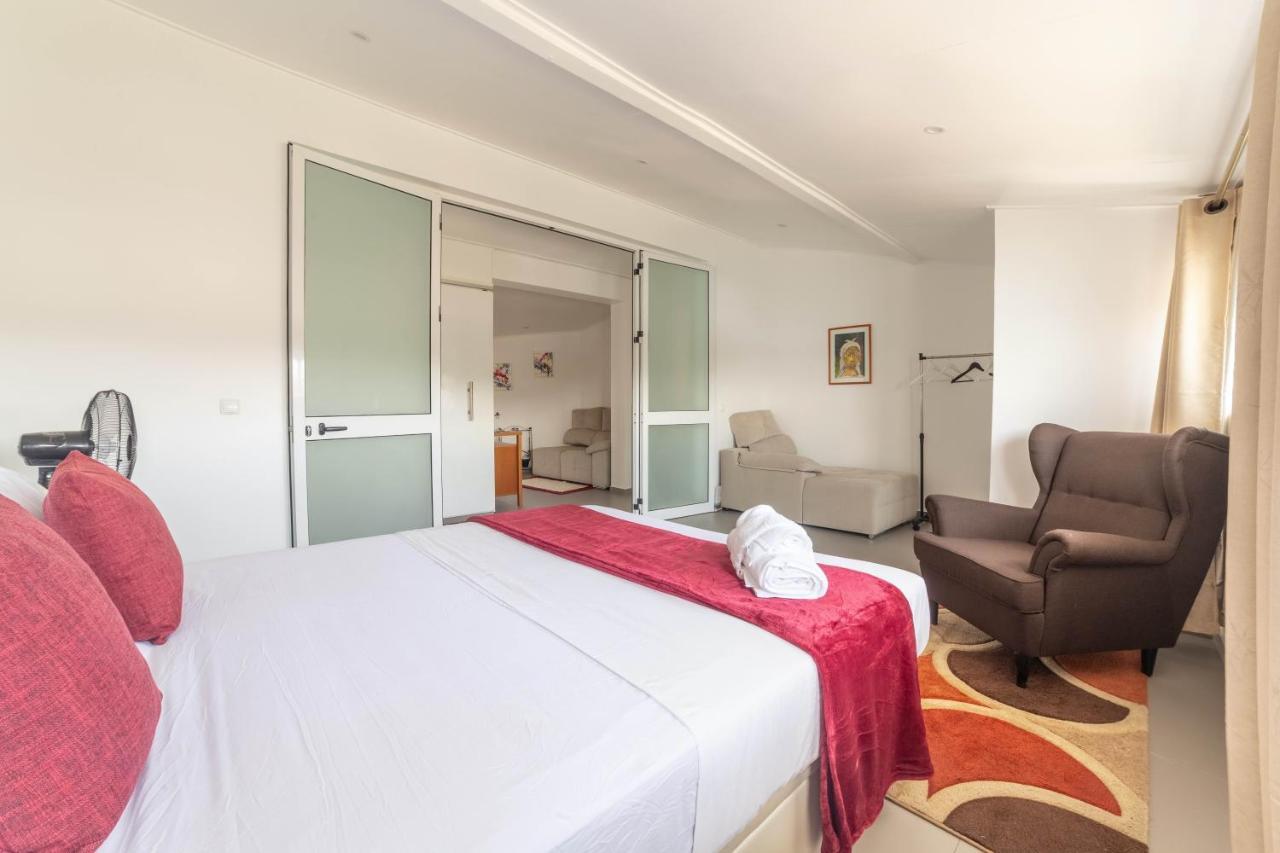A Casa Da Mizi Hotel Praia Luaran gambar