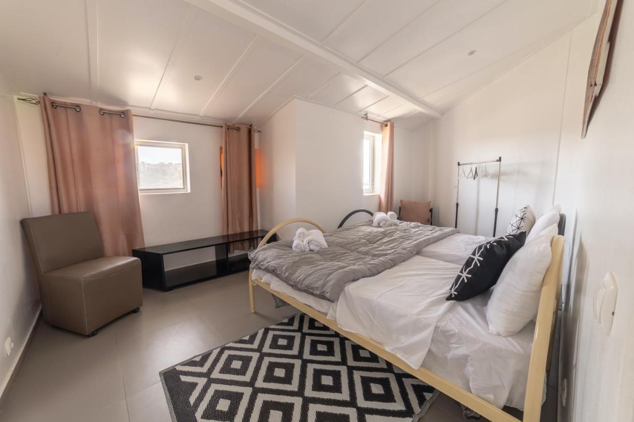 A Casa Da Mizi Hotel Praia Luaran gambar