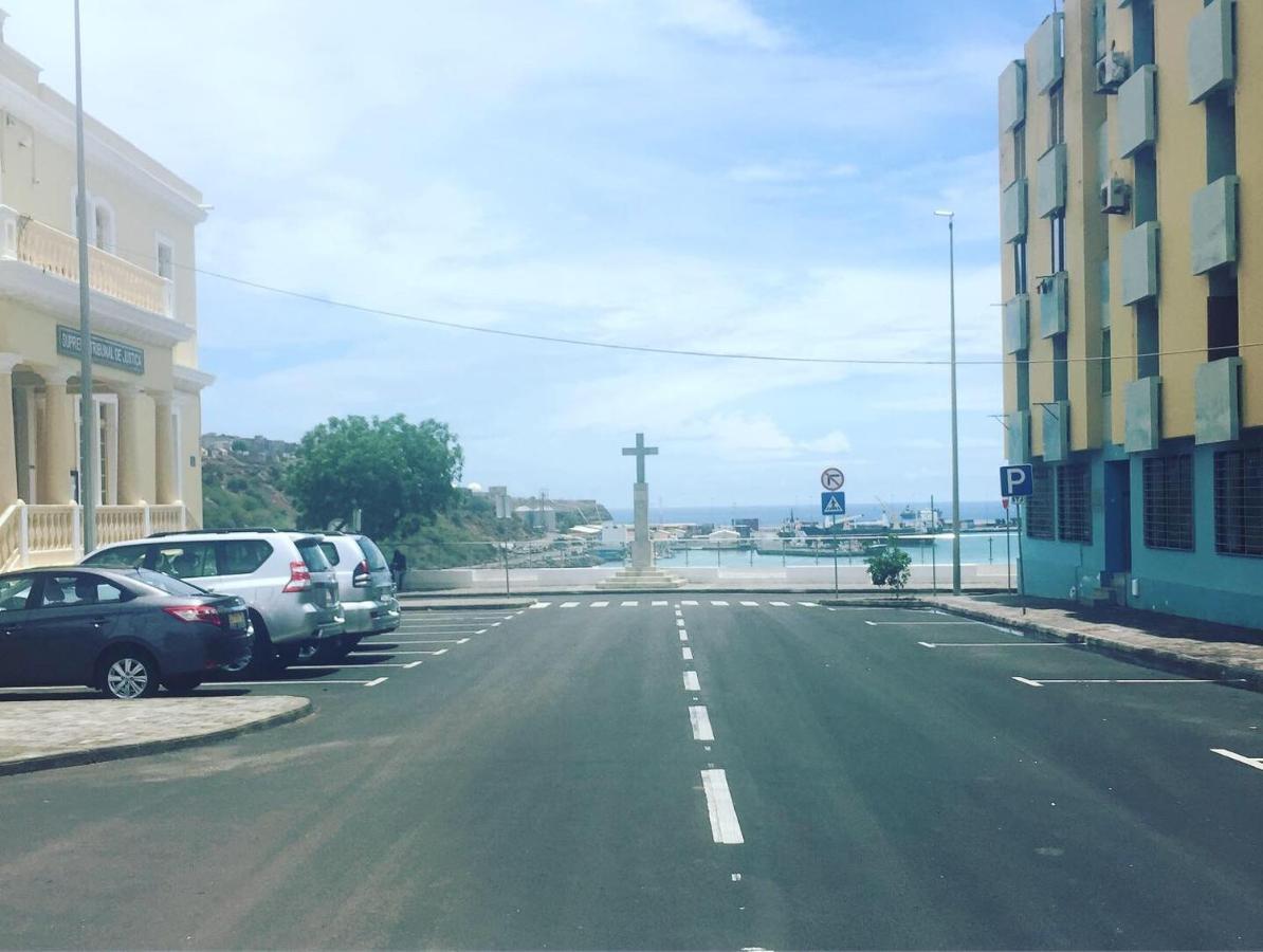 A Casa Da Mizi Hotel Praia Luaran gambar